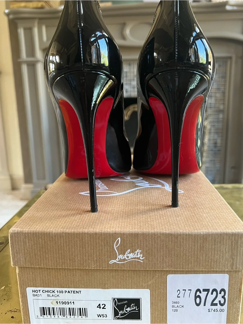 Christian Louboutin Hot Chick 100 Black Patent Leather Stiletto with Red Sole